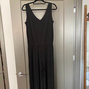 GILI Sleeveless Jumpsuit